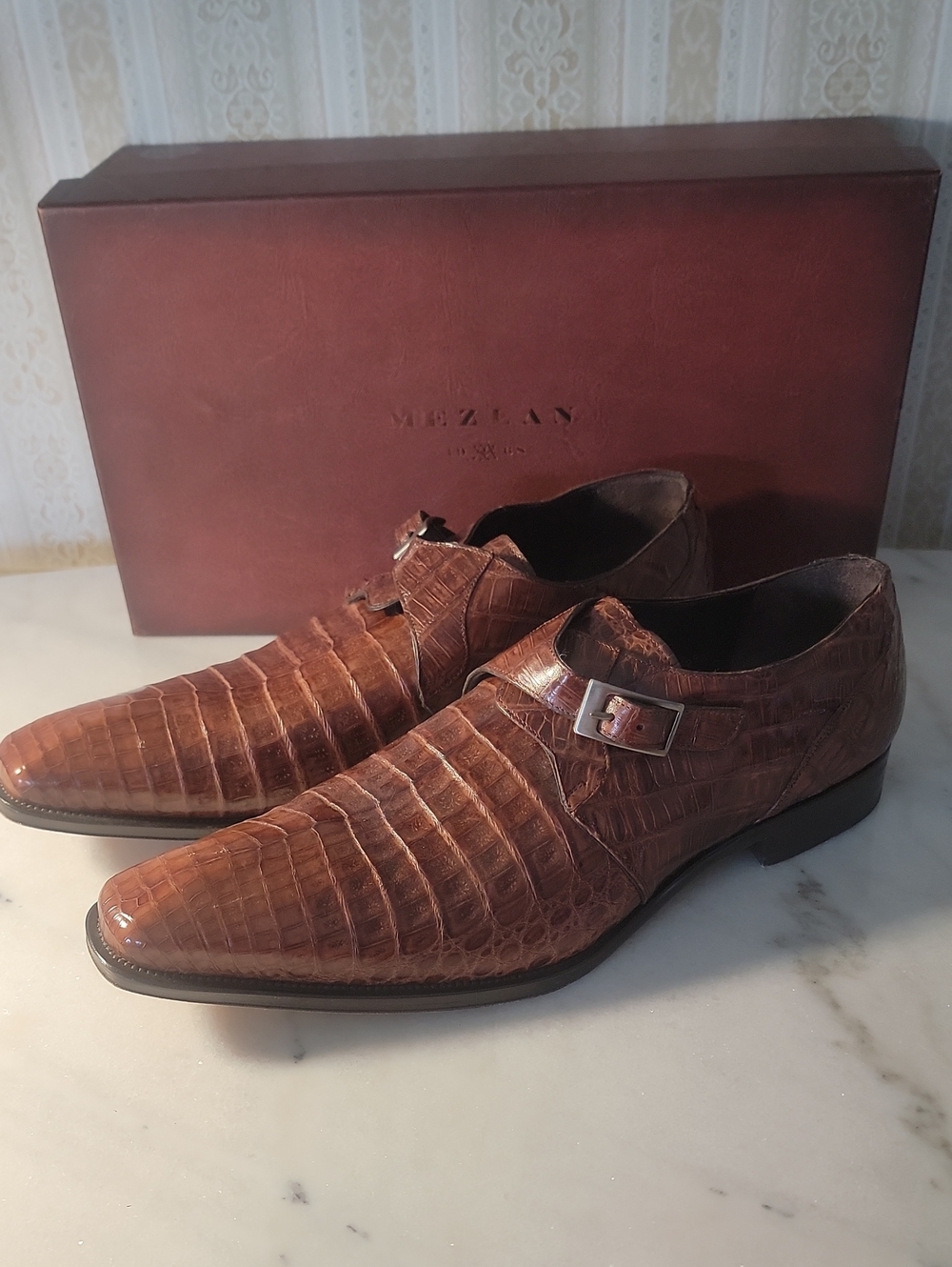 Mezlan Tan Croc-Embossed Leather Single Buckle Monk Straps
